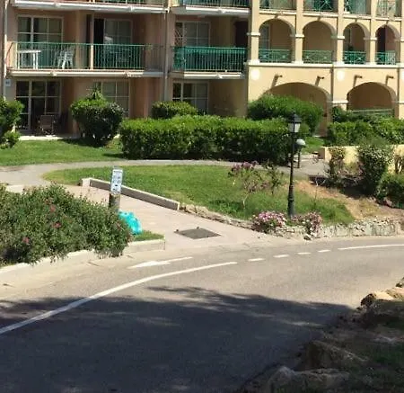 A Cap Esterel Agay- Village Pierre Et Quartier Belvedere Piscines Et Parking Inclus