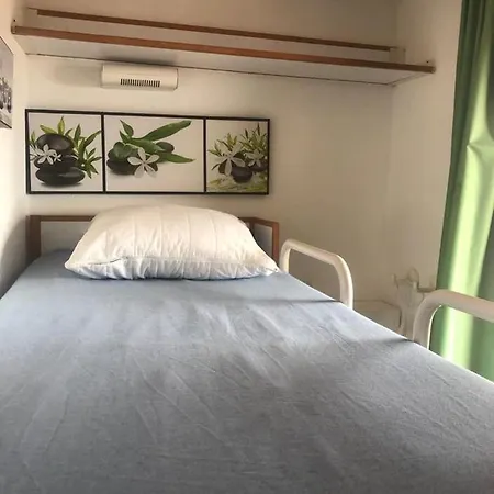 A Cap Esterel Village Pierre Et Quartier Belvedere Piscines Et Parking Inclus Apartment Saint-Raphael (Var)