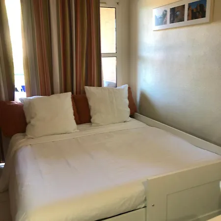 Apartamento à Cap Estérel Agay- Village Pierre Et Quartier Belvédère Piscines Et Parking Inclus Saint-Raphaël