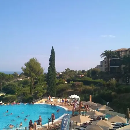 A Cap Esterel Village Pierre Et Piscines Et Parking Inclus Saint-Raphaël