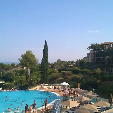 A Cap Esterel Village Pierre Et Quartier Belvedere Piscines Et Parking Inclus Saint-Raphael (Var)