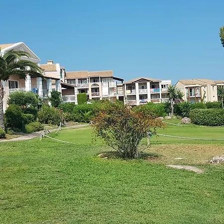 Apartament A Cap Esterel Village Pierre Et Quartier Belvedere Piscines Et Parking Inclus *