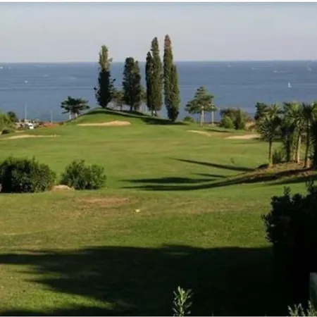 A Cap Esterel Village Pierre Et Quartier Belvedere Piscines Et Parking Inclus Apartment Saint-Raphael (Var)